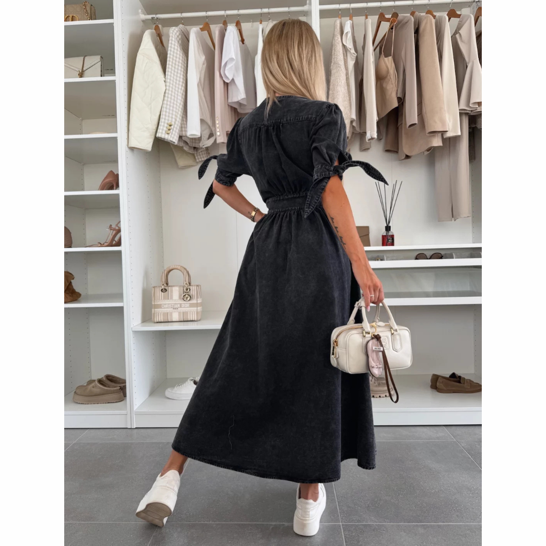 Fryderyka | Elegancka Sukienka z Guzikami