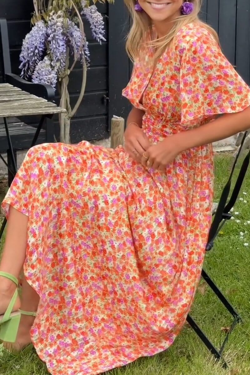 Sandra | Elegancka Maxi-sukienka z dekoltem w serek