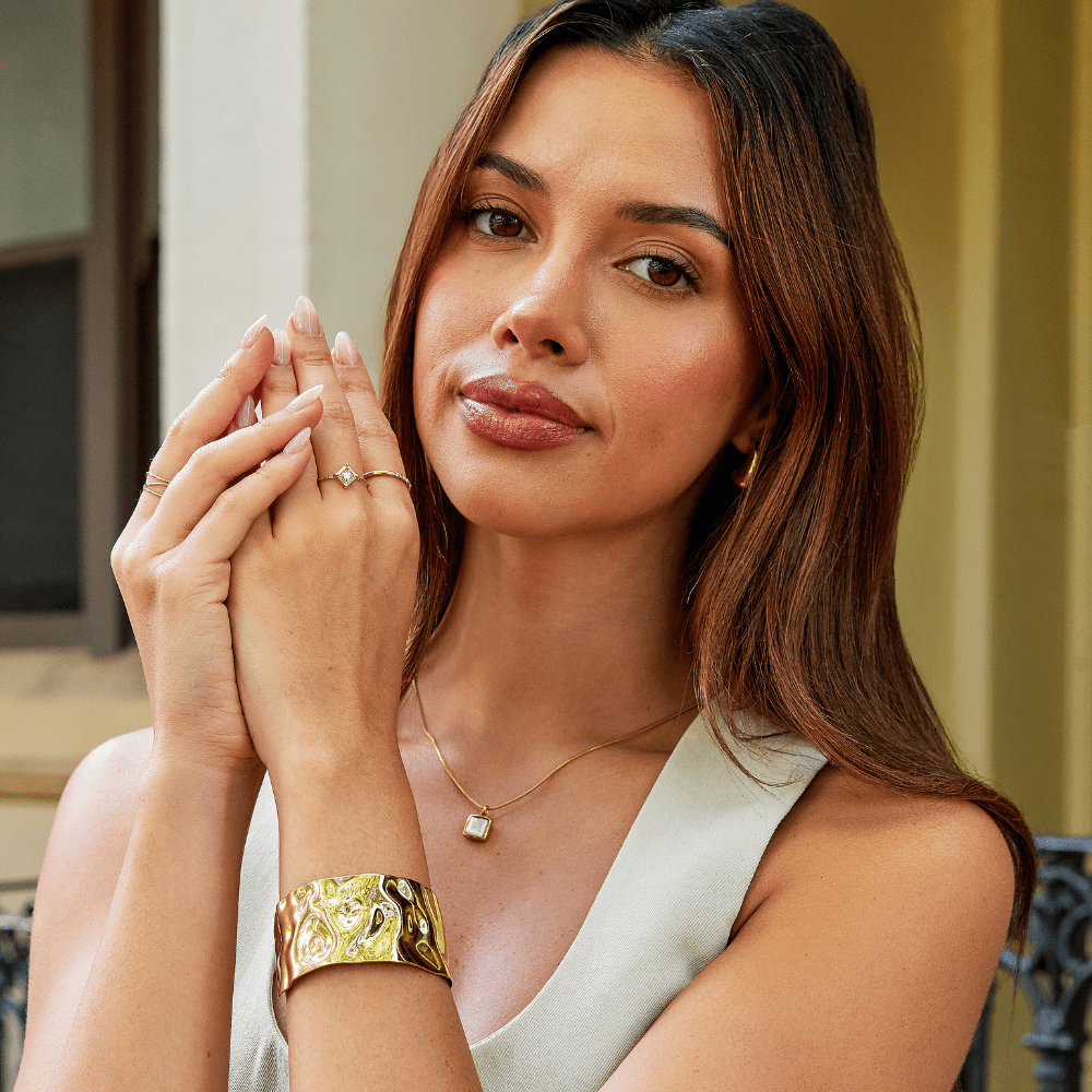 Lena | Diamond-Shaped Sofia Ring